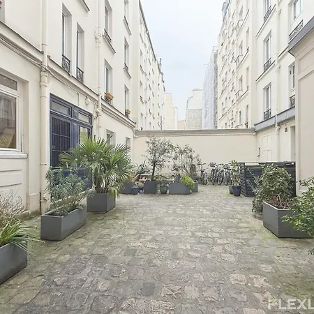 Apartment Flexliving - T2 - 16 Crozatier Paris