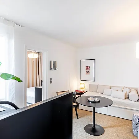 Flexliving - T2 - 16 Crozatier Apartment